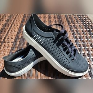 *NWT* Crocs CitiLane Roka shoes / sneakers
